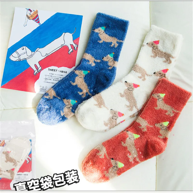 

Women Dachshund Socks Sausage Design Woolen Warm Wiener dog socks