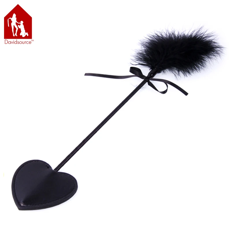 Davidsource Black Feather Heart Shaped Leather Paddle Feather Sex Flirt 