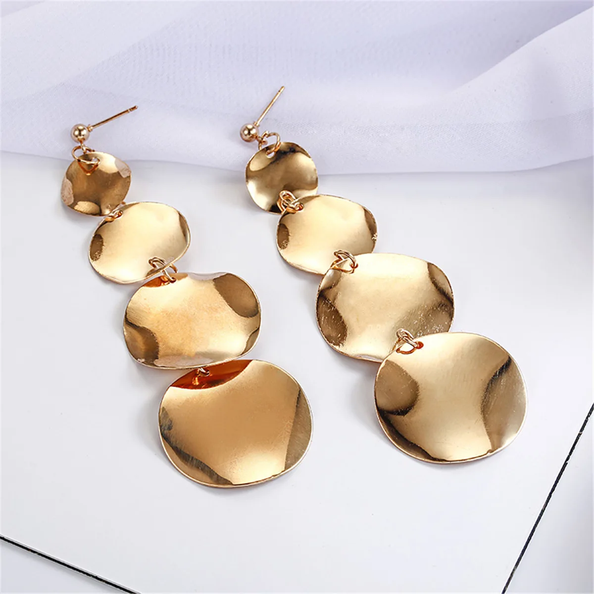 

New Fashion Simple Personality Jewelry Retro Long Circular Alloy Geometric Irregular Circular for the women Earrings Ear Nails