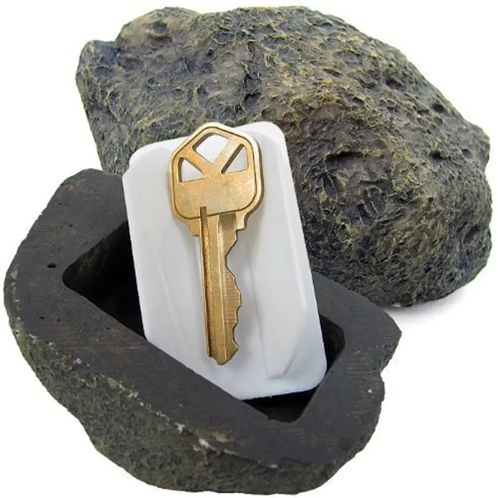 

Instereting Resin Chic Simulation Rock Fake Stone Key Holder For Door Home Spare Key Holder Camouflage Box For Treasure Game
