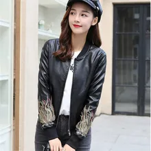 Вышивка Цветочные черные парки кожаные женские бомберы для похудения уличная укороченная куртка ПУ Весна мото