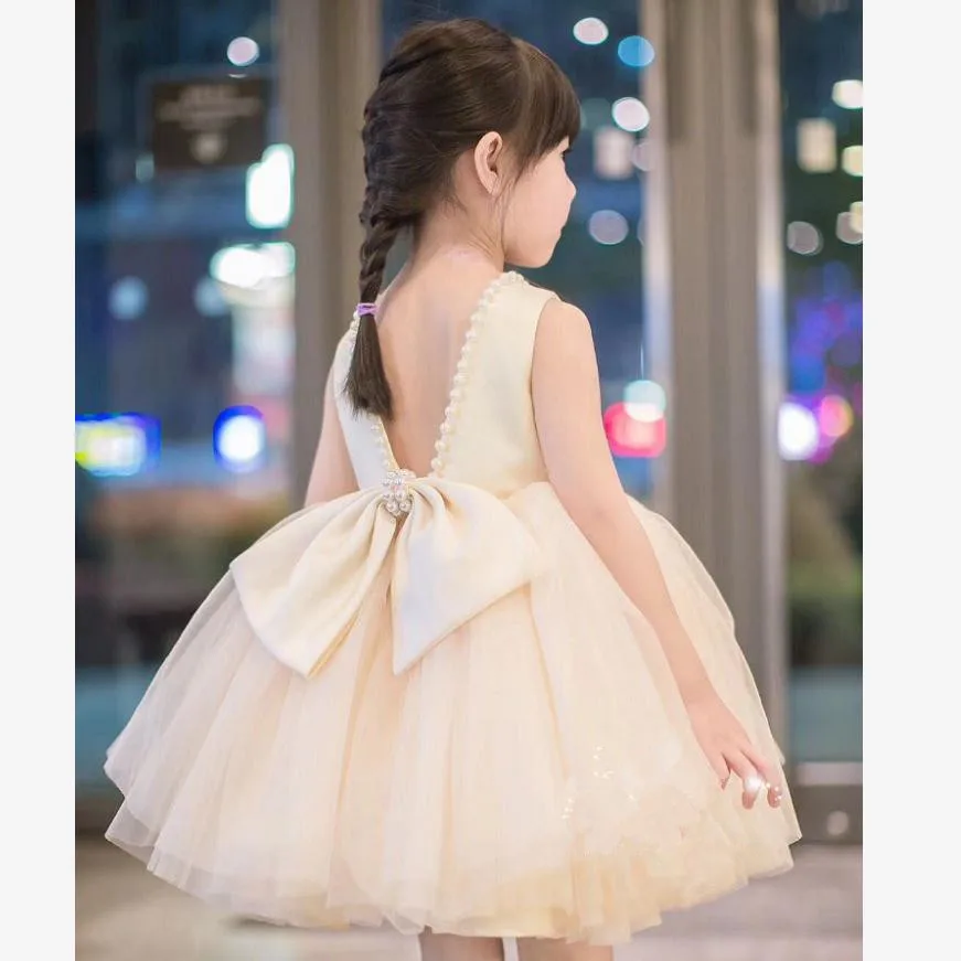 Платье для маленьких девочек г. Летнее Новое сексуальное платье со съемным бантом и открытой спиной, украшенное жемчугом, удобное милое бальное платье для дня рождения, vestidos Y1279