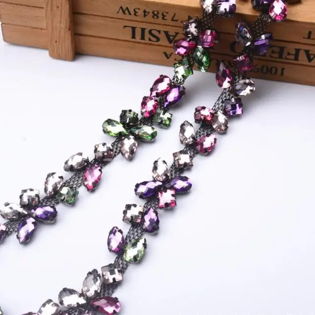 

5Yards Colored Resin Rhinestone Chain Lace Crystal Chain Sew On Trims Wedding Dress Costume Applique Crystal Necklace DIY Craft