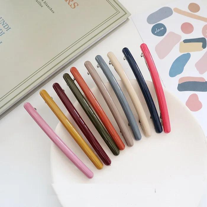 

1PC Candy Color Side Clip Acrylic Word Clip Horsetail Spring Clip Lady Wild Hairpin Female G0402
