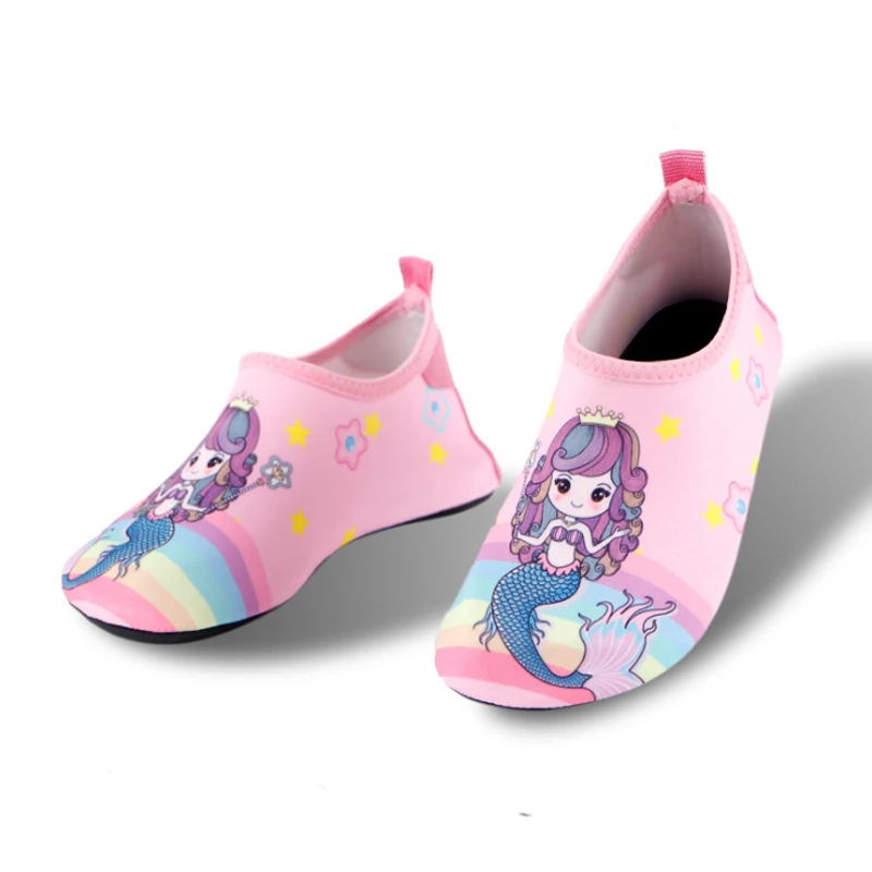 1 пара Противоскользящих носков для девочек; пляжная обувь для плавания с рисунком; не впитывающие воду Легкие аксессуары для плавания - Цвет: as the photo