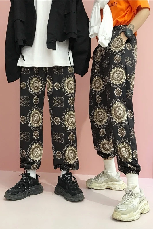 HOUZHOU Vintage Print Women Sweatpants Harem Pants Harajuku Loose Jogger Mujer Loose Streetwear Hip Hop Elastic Waist Hip Hop HOUZHOU Vintage Print Women Sweatpants Harem Pants Harajuku Loose Jogger Mujer Loose Streetwear Hip Hop Elastic Waist Hip Hop