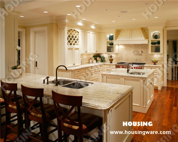 интерьер кухни в частном доме. кухня в большом доме. интерьер кухни. красивый интерьер кухни. кухня в английском стиле.