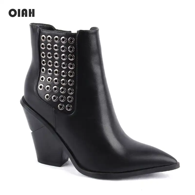 dr martens pointed toe shoes