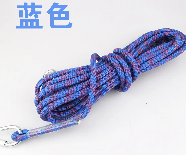 2748091011_2102329459