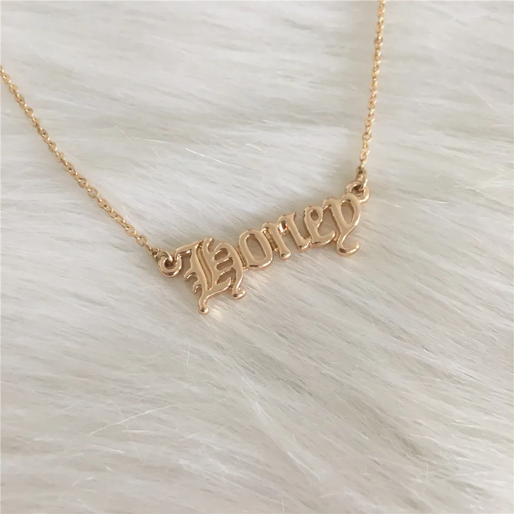 

IMITATION JEWELRY GOLD COLOR HONEY OLD ENGLISH NAME NECKLACE FOR WOMEN