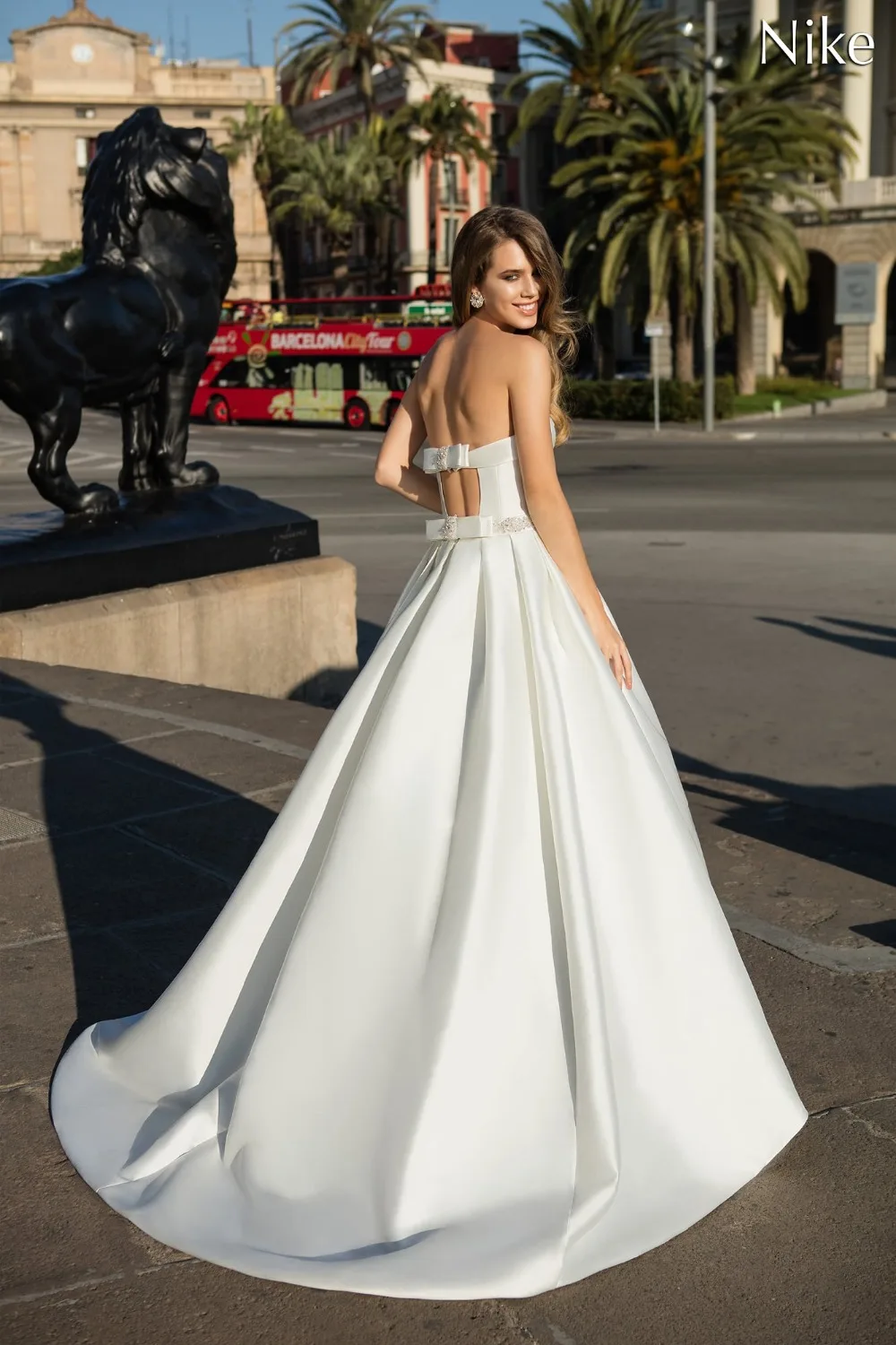 2017-Vintage-Wedding-Dress-Aline-off-the-shoulder-satin-beads-Wedding-gown-bridal-dress-Vestido-De (3)