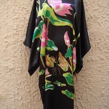 Черного цвета с изображением китайских Для женщин шелковый халат ночная рубашка, юката Цветок Один размер S5001