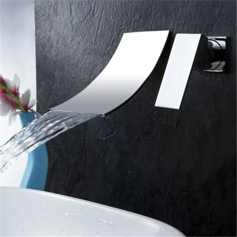 غسل الباردة الساخنة صنبور الحمام الغرور صنبور مغسلة أخفى الحائط النحاس شلالات مياه حوض صنبور مربع المخفية جدار جبل