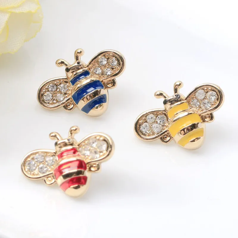 Bee Collar Pins14