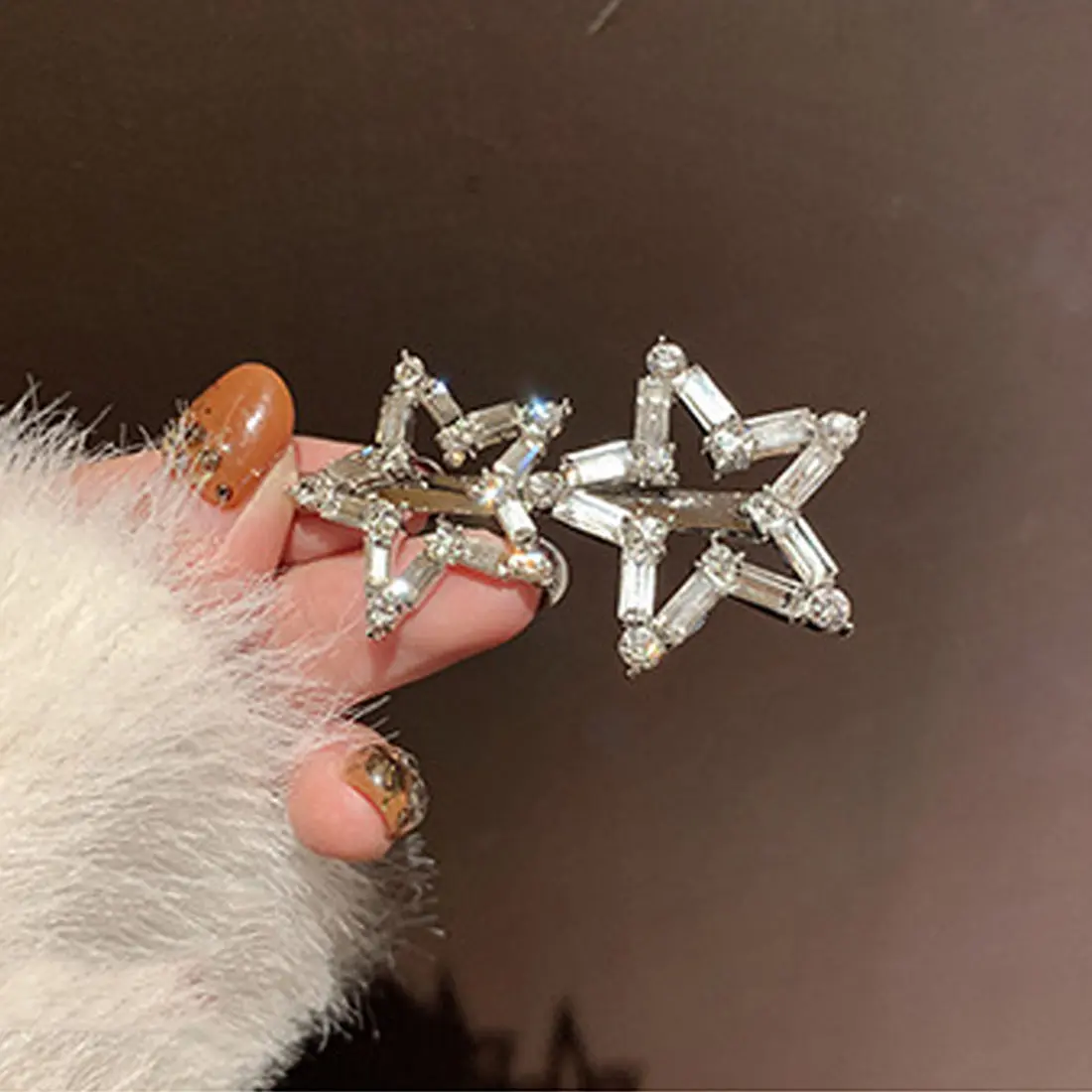 

New Hot Women Beach Crystal Star Metal Hair Clips Barrette Hairpin Jewelry Five-pointed Stars Hair Accessories