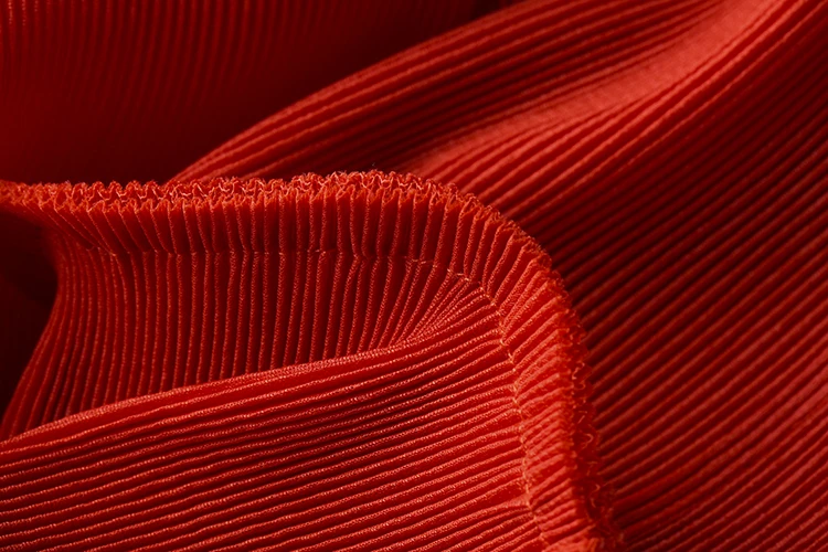 Весна Miyake раза перо Твердые три четверти apliques с расклешенными рукавами платье доступно