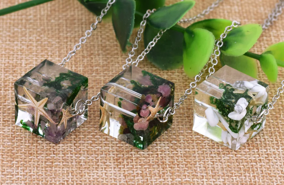 Квадратное короткое ожерелье из смолы с сухим цветком, креативное ожерелье из смолы с камнем, ювелирные изделия для девушек, сексуальное короткое ожерелье