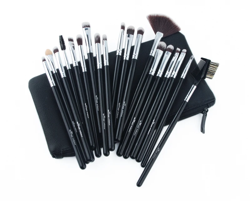 makeup brushes (4)