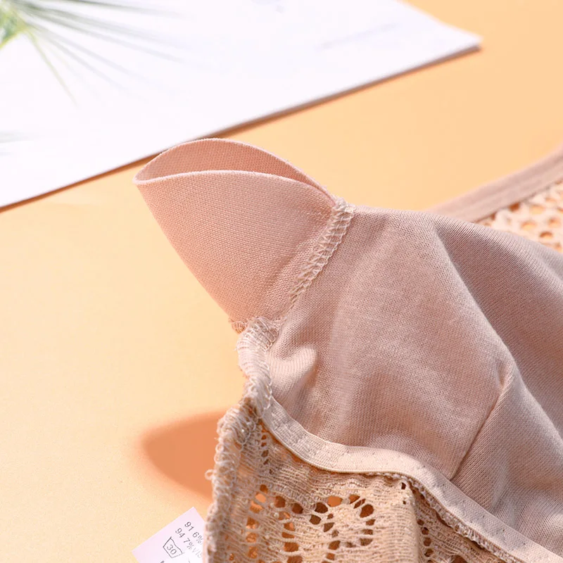 2018 Sexy Lace Beauty Back Cross Straps Without Steel Ring Adjustable Women Camisoles Lace Up Hollow Solid Underwear Female