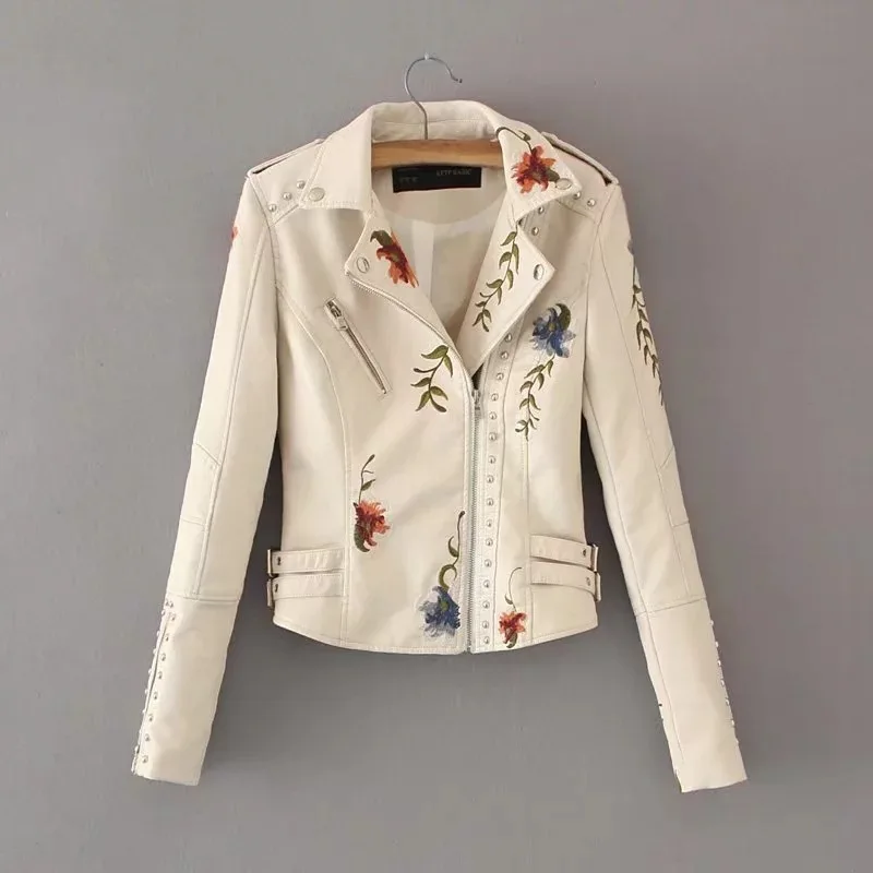 Pu мотоциклетная куртка в стиле панк из искусственной мягкой кожи Женская куртка с цветочной вышивкой из искусственной кожи погоны на куртке на молнии - Цвет: A