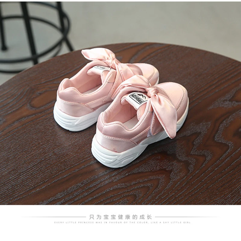 2019 Spring Summer Baby Shoes Girl Princess Big Bow Soft Soled Flats Anti-Slip Kids Pink Red Green Flats Party Shoes 2019 Spring Summer Baby Shoes Girl Princess Big Bow Soft Soled Flats Anti-Slip Kids Pink Red Green Flats Party Shoes