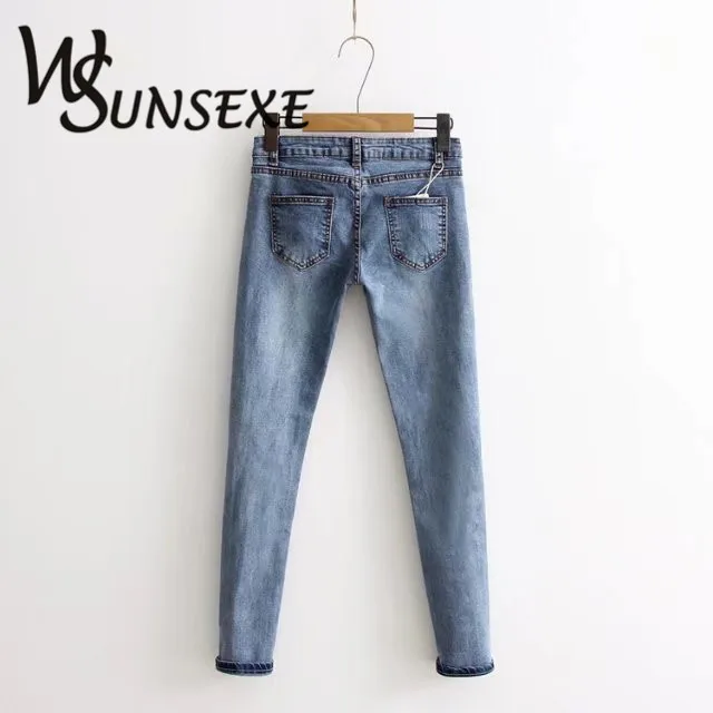 Рваные джинсы до колена, женские штаны-карандаш стрейч из денима, повседневные облегающие джинсы с заклепками и жемчужинами, летние длинные брюки с низкой талией в ковбойском стиле