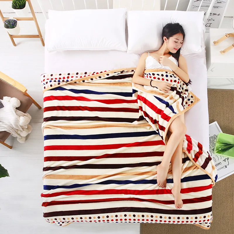 

ree Shipping Practical Blanket Flannel Blanket Super Soft Portable Blanket For Home Family and Travel LPW007