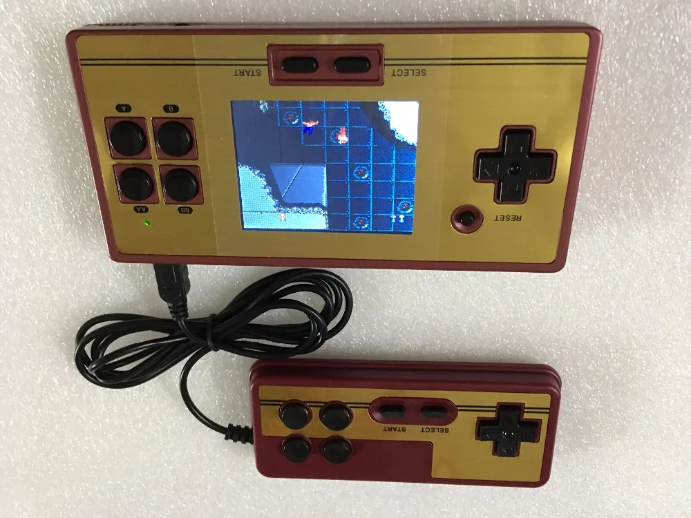 Wholesale 2.6 Inch Retro Handheld Game Console Portable video Game