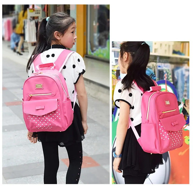 3024453628_1916503538