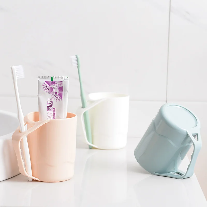 

3 Colors Plain Eco-friendly Circular Water Cups with Handle Toothbrush Holder PP Cup Rinsing Cup Wash Tooth Mug Bathroom Cups