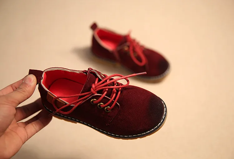 Sapatos de Couro Sapatos de Dança Escola de Moda ao ar Sapatos de Casamento Crianças Primavera Sapatos Casuais Meninas Meninos Loafer Mocassins da Livre Crianças 24 Primavera crianças casuais mocassins sapatos de couro