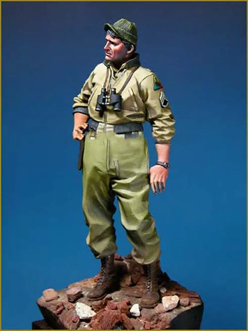 US TANK CREW WWII--90mm   (3)
