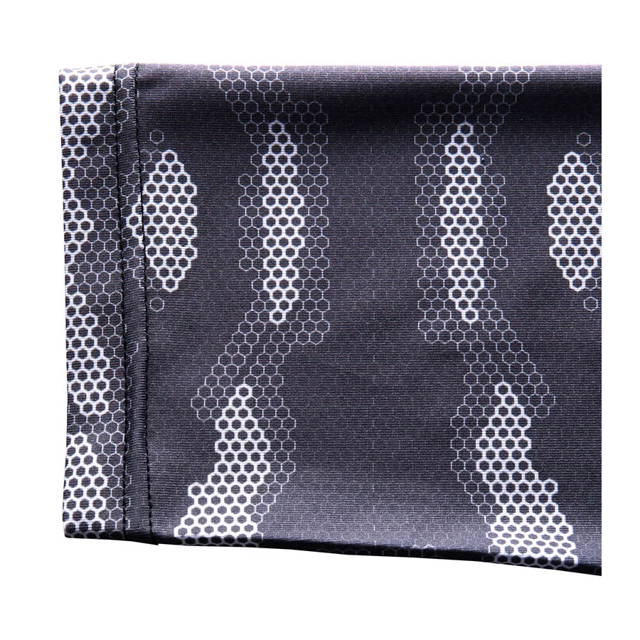 8153082253_2090077845