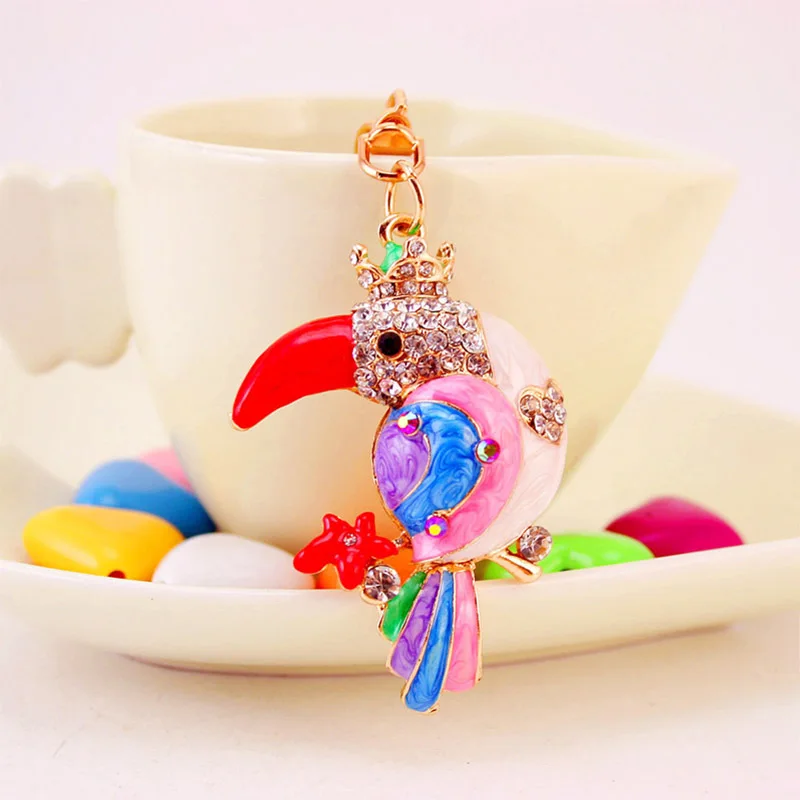 

Cute Cartoon Crystal parrot Keychains Rhinestone Alloy Holder Pendant Women Car Bag Keyring Key Chain Charm Trinket Jewlry M25