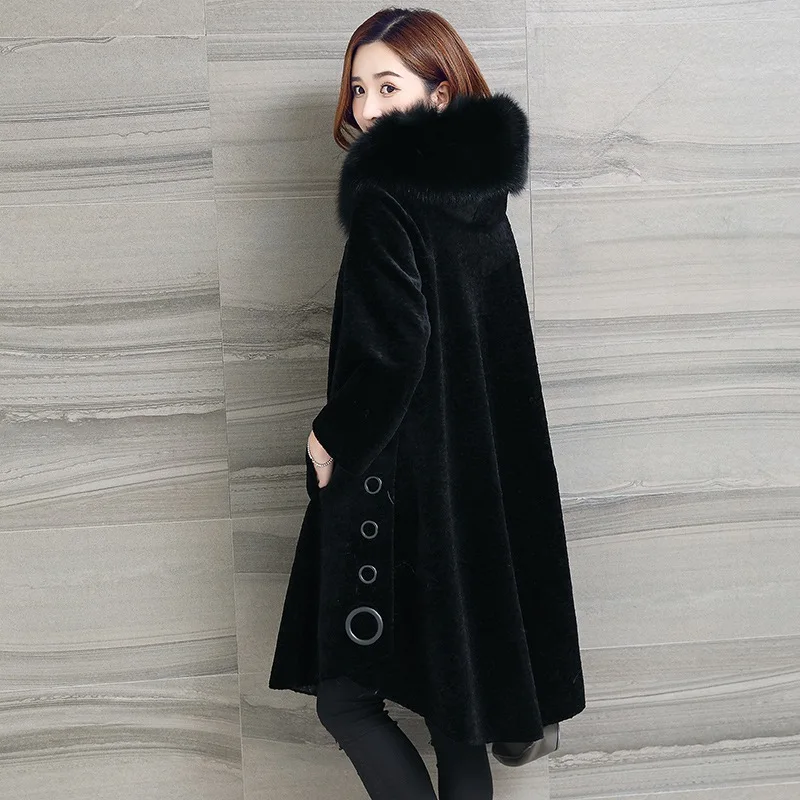 real merino sheep fur coat women winter Real Fur Outwear New Large With Hood Natural Lamb Fur Luxury warm thick Femme Jackets real merino sheep fur coat women winter Real Fur Outwear New Large With Hood Natural Lamb Fur Luxury warm thick Femme Jackets