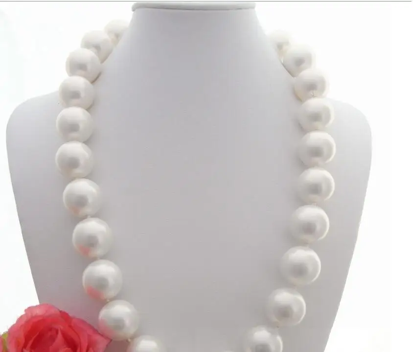 

FREE SHIPPING HOT sell new Style >>>> Natural! AA 18" 20MM White Sea Shell Pearl Necklace