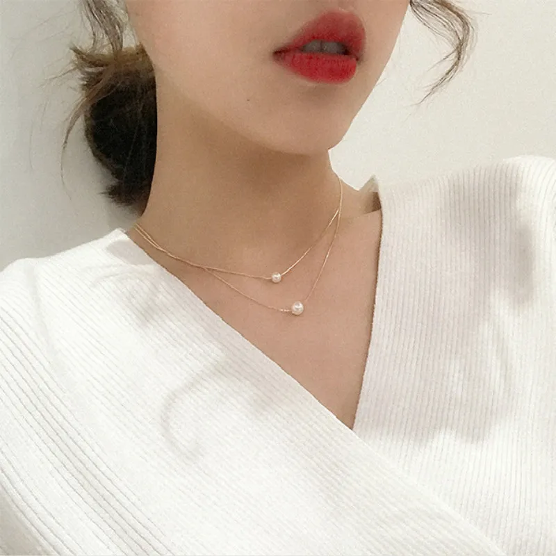 

Personality Fashion Square Imitation Pearl Crystal Zircon Torques Invisible Transparent Fishing Line Torques Women