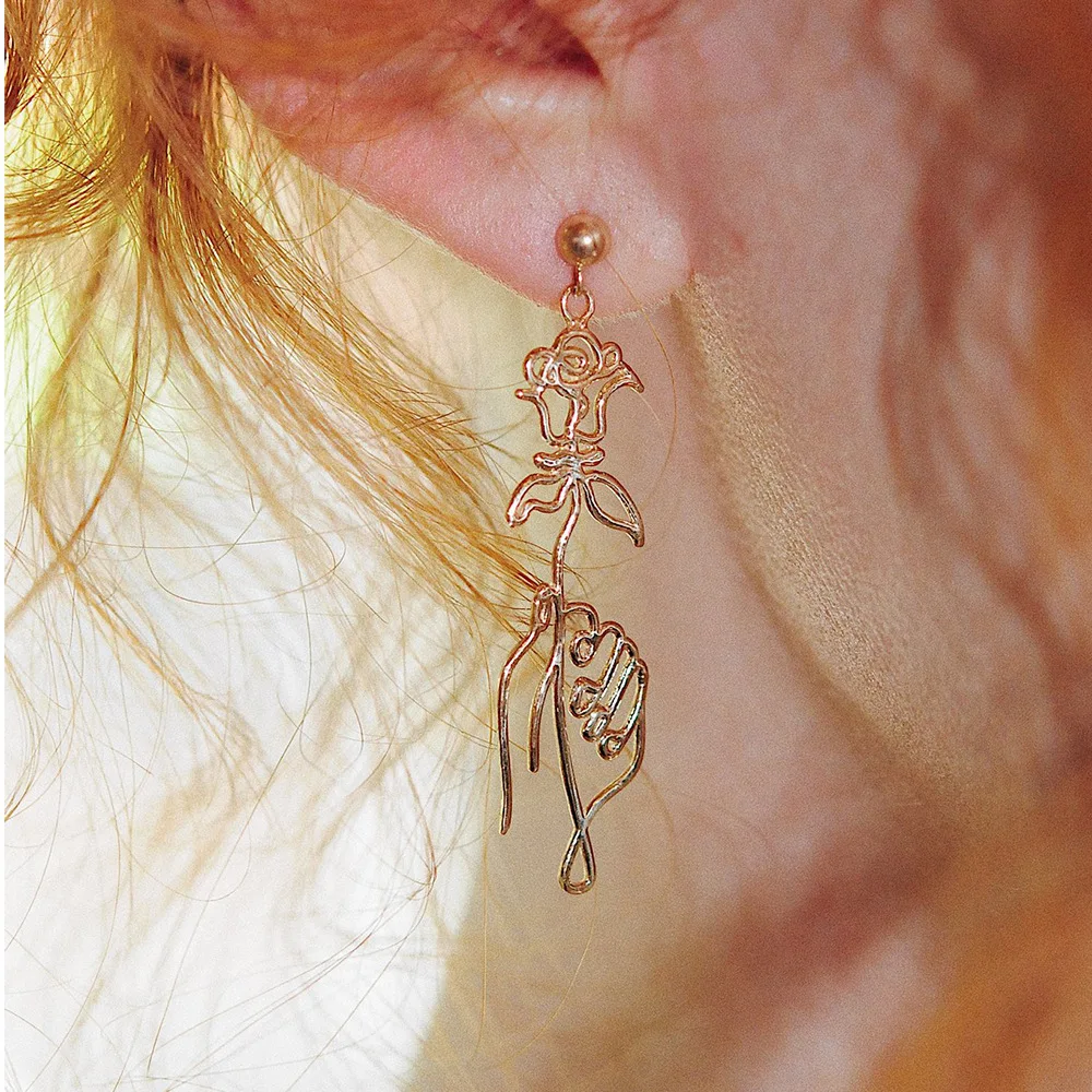 10749378728_873398036