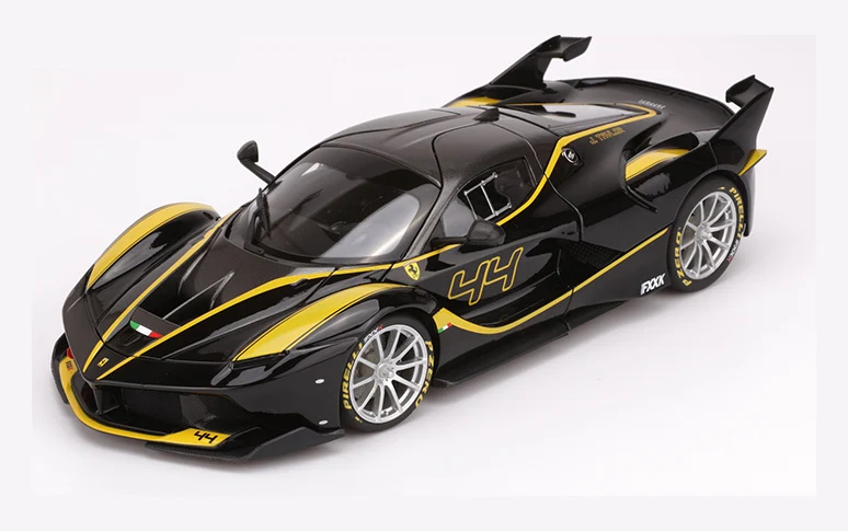 Bburago 1/18 Ferrari FXXK модель автомобиля имитация литья под давлением украшения игрушки сплав модель автомобиля - Цвет: 54