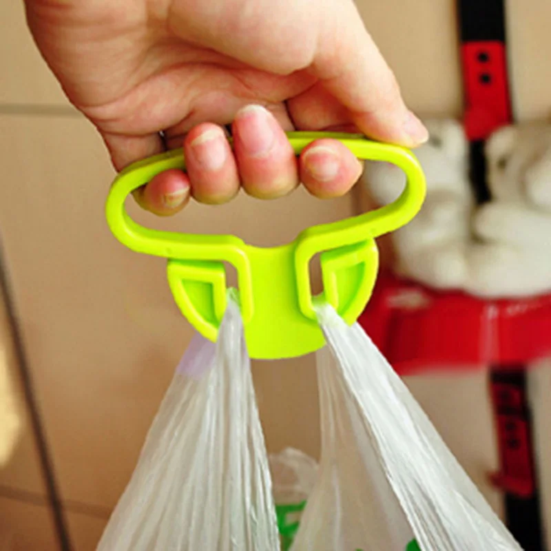 

2PCS Plastic Bag Picker Tools 15KG Bearing Carry Bag Lifting Home Mini Portable Kitchen Accessories Random Mixed