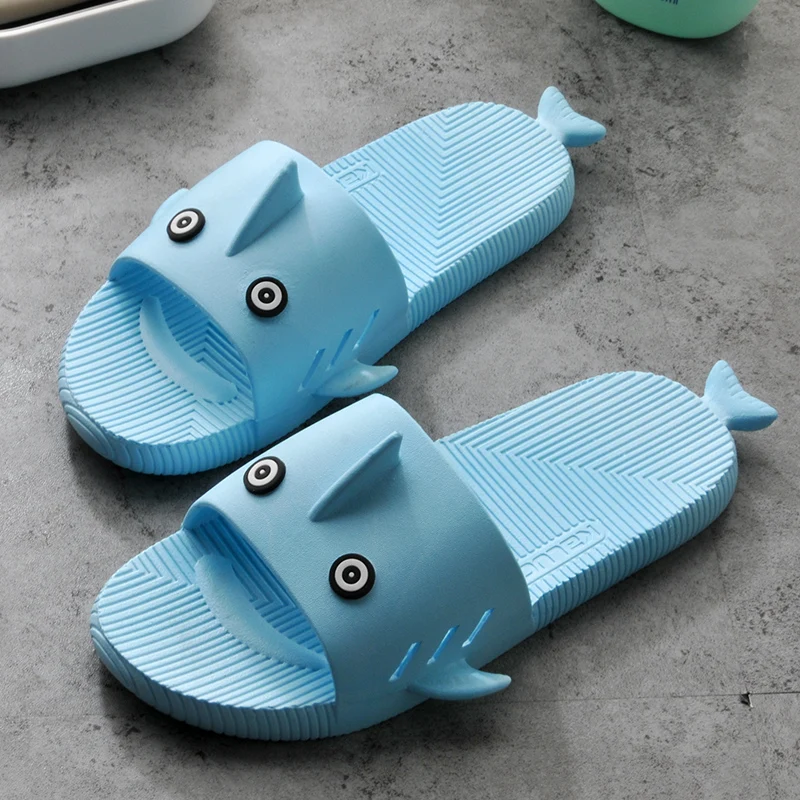 

ZILSEN 2019 Summer Women's Sandals Home Slippers Couple Shark Flat Slippers Bathroom Lovers Water proof Flip Flops SP12