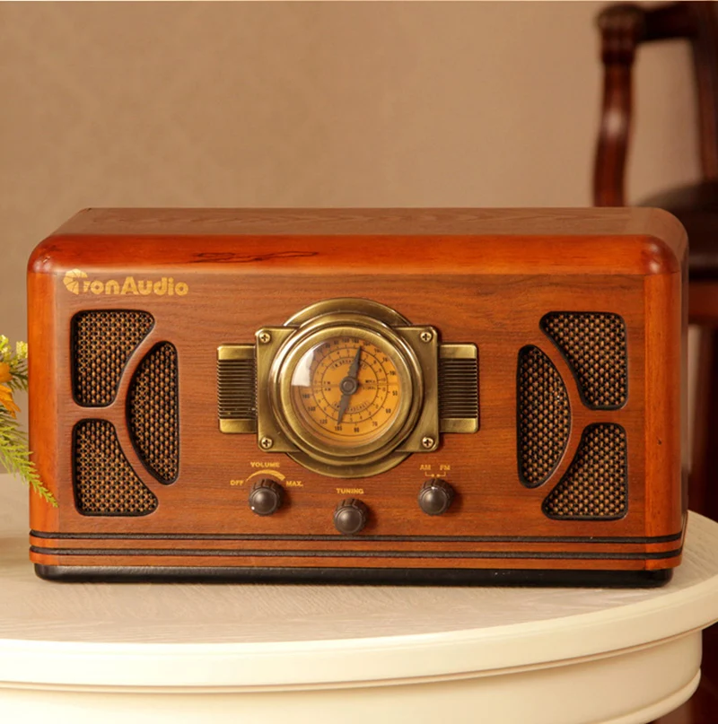old style radio with bluetooth