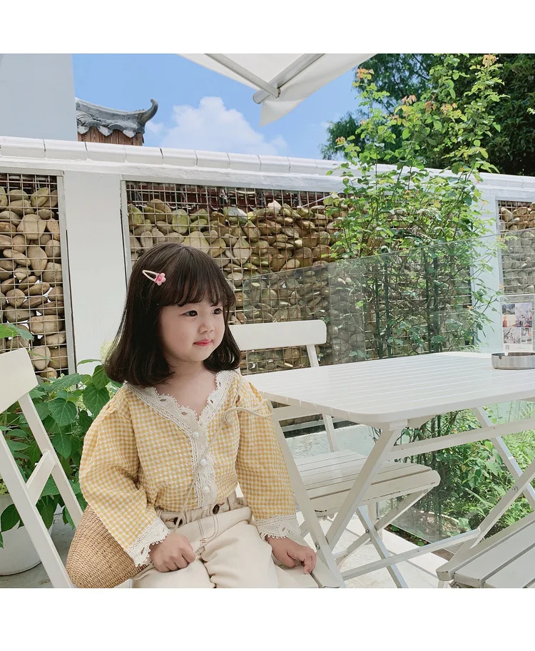 Lace Pearl Button Shirt for Infant Baby Cotton Bubble Lattice Fabric Girls Cotton Blouses Outfit Lace V Collar Chidlren Blouses