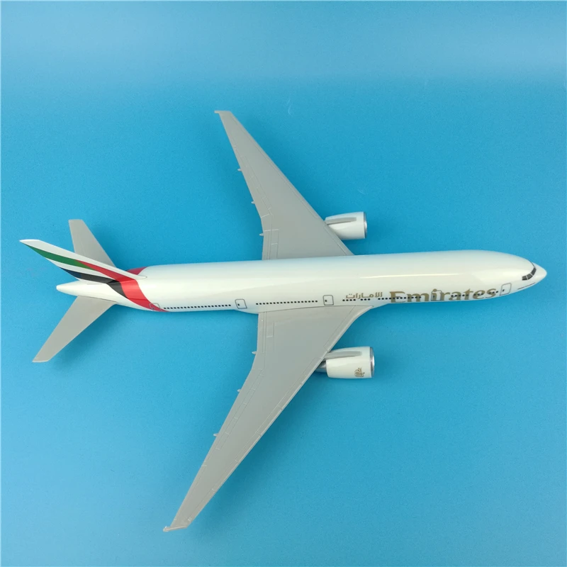 32 см Emirates Boeing 777 модель самолета ОАЭ B777 airbus Модель моделирование статического 1:200