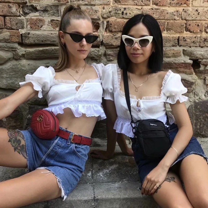 

Summer White Lace Crochet Blouse Women Crop Top Sexy Short Tees Streetwear Womens Tops and Blouses Elegant Ladies Shirts