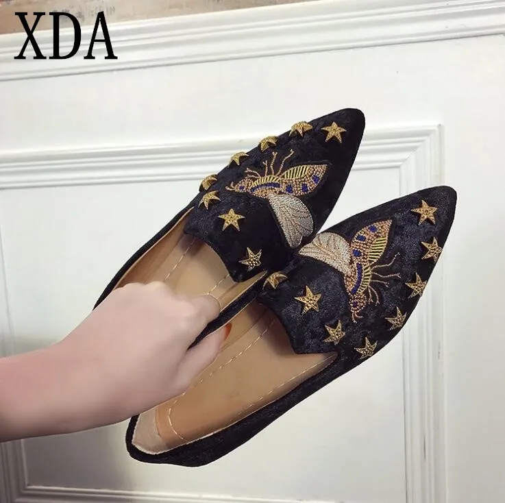 

XDA New Women corduroy Flats Fashion Basic Mixed Colors Pointed Toe Ballerina shoes Flat loafers Slip On women single Shoes F215