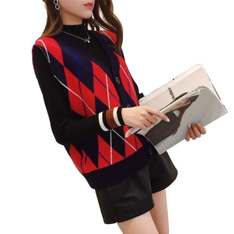 

England Style Grid Knitted Women's Waistcoat 2018 Spring Loose Sweater Sleeveless Vest Student Wild Buttons Cardigan Vest Coat