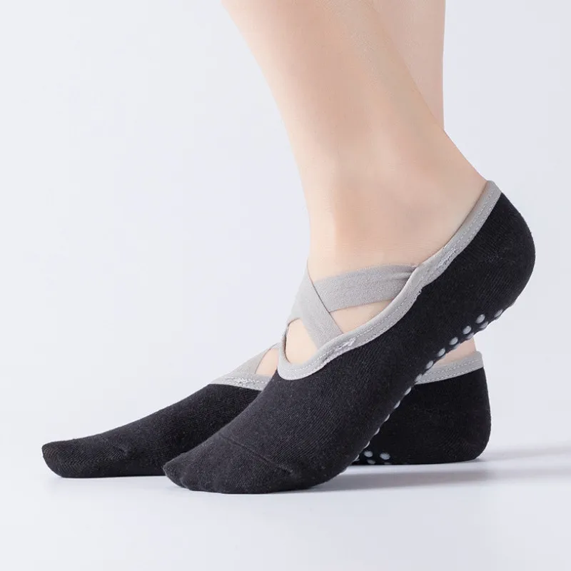 

2019 Promotion Corta Vento Women Professional Anti Slip Bandage Socks Ladies Ventilation Pilates Ballet Dance Sock Slippers 31