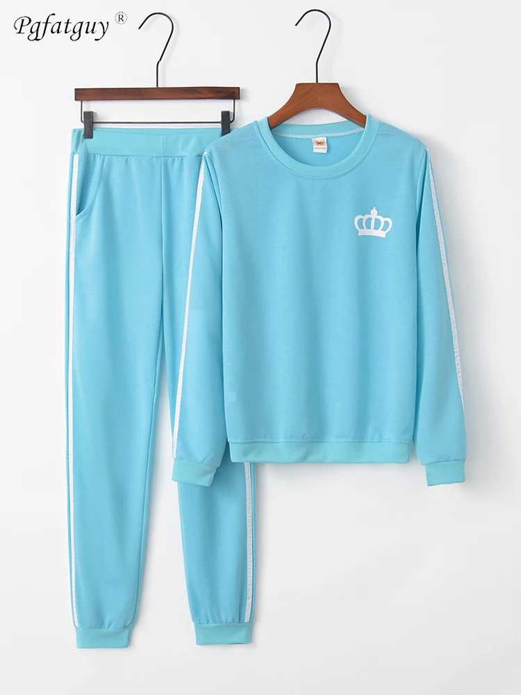 

Blue Tracksuit 2019 Autumn Winter Women's Side Striped Sportswear Suit Crown Printed 0-Neck Sweatshirt + Long Pant 2 Piece Sets