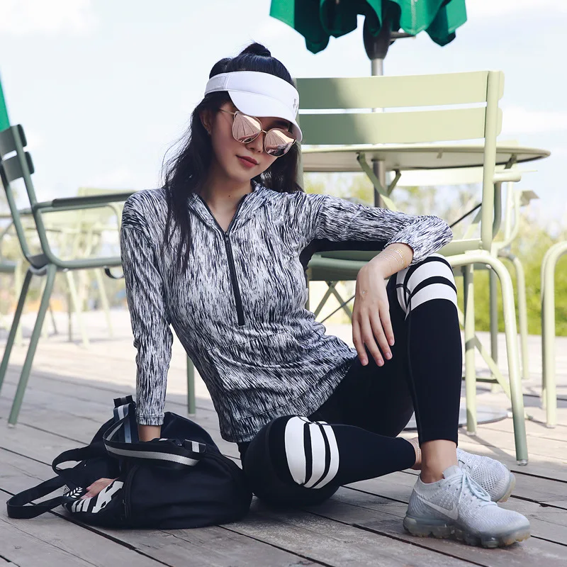 

ESHINES 2019 yoga top new fitness clothes women's printed yoga clothes sports sweater hooded jacket